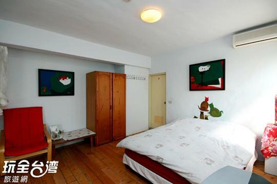 Museum Traveler'S Bnb Szancsi Kültér fotó