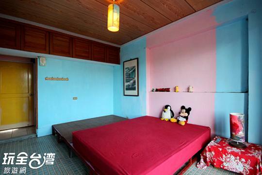 Museum Traveler'S Bnb Szancsi Kültér fotó